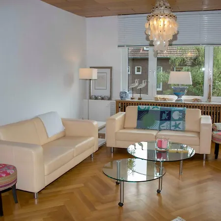172 Danzig Apartment